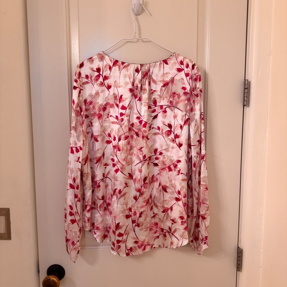 Pink and white silk blend floral blouse, size 14, from White House Black Market - Picture 3 of 8